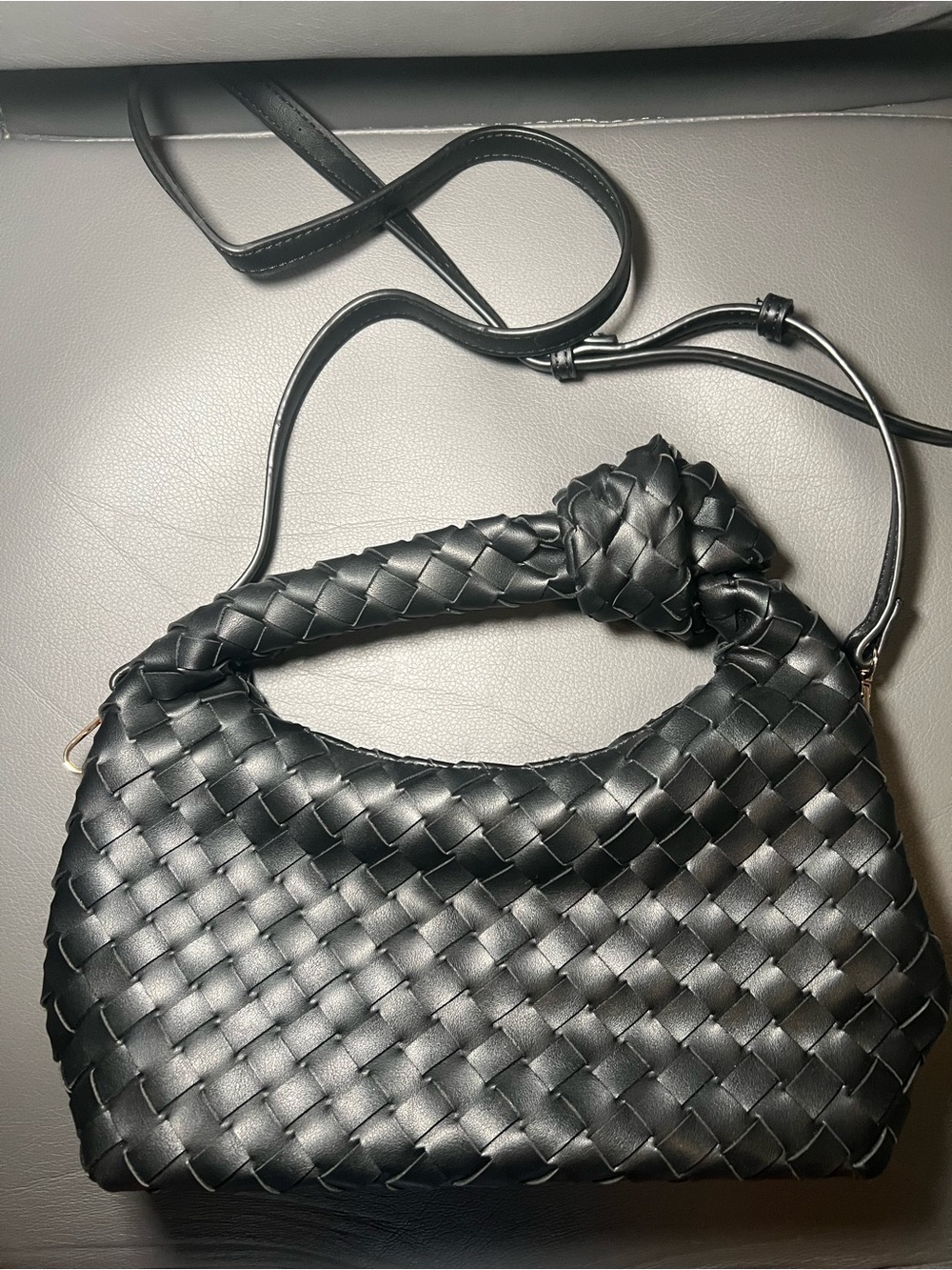 Women’s Black Woven Shoulder Bag with Knotted Handle removable strap